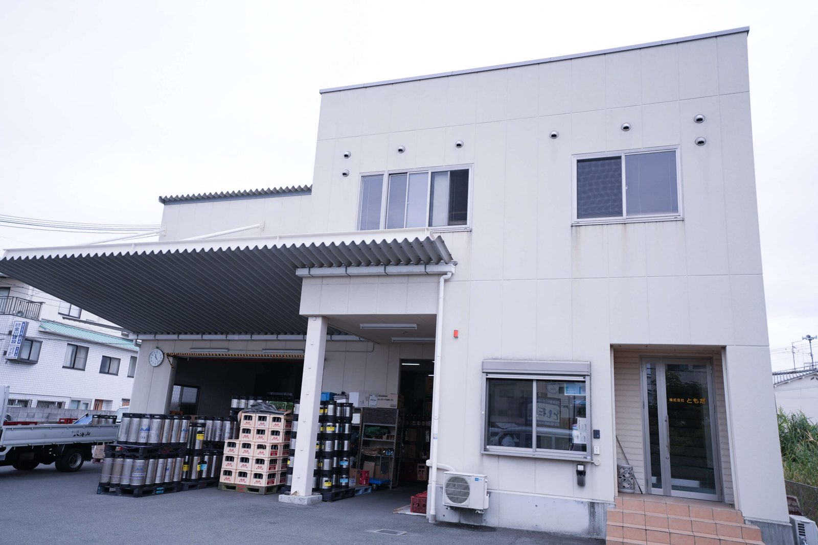 株式会社ともだ様